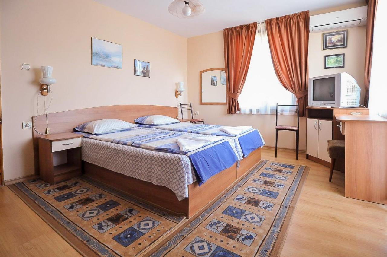 Gorgeous Suite In The Heart Of Old Town Созопол Екстериор снимка